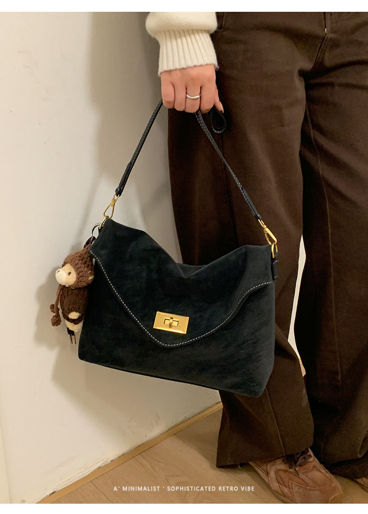 The Urban Envelope Bag - Stylish Urban Envelope Crossbody